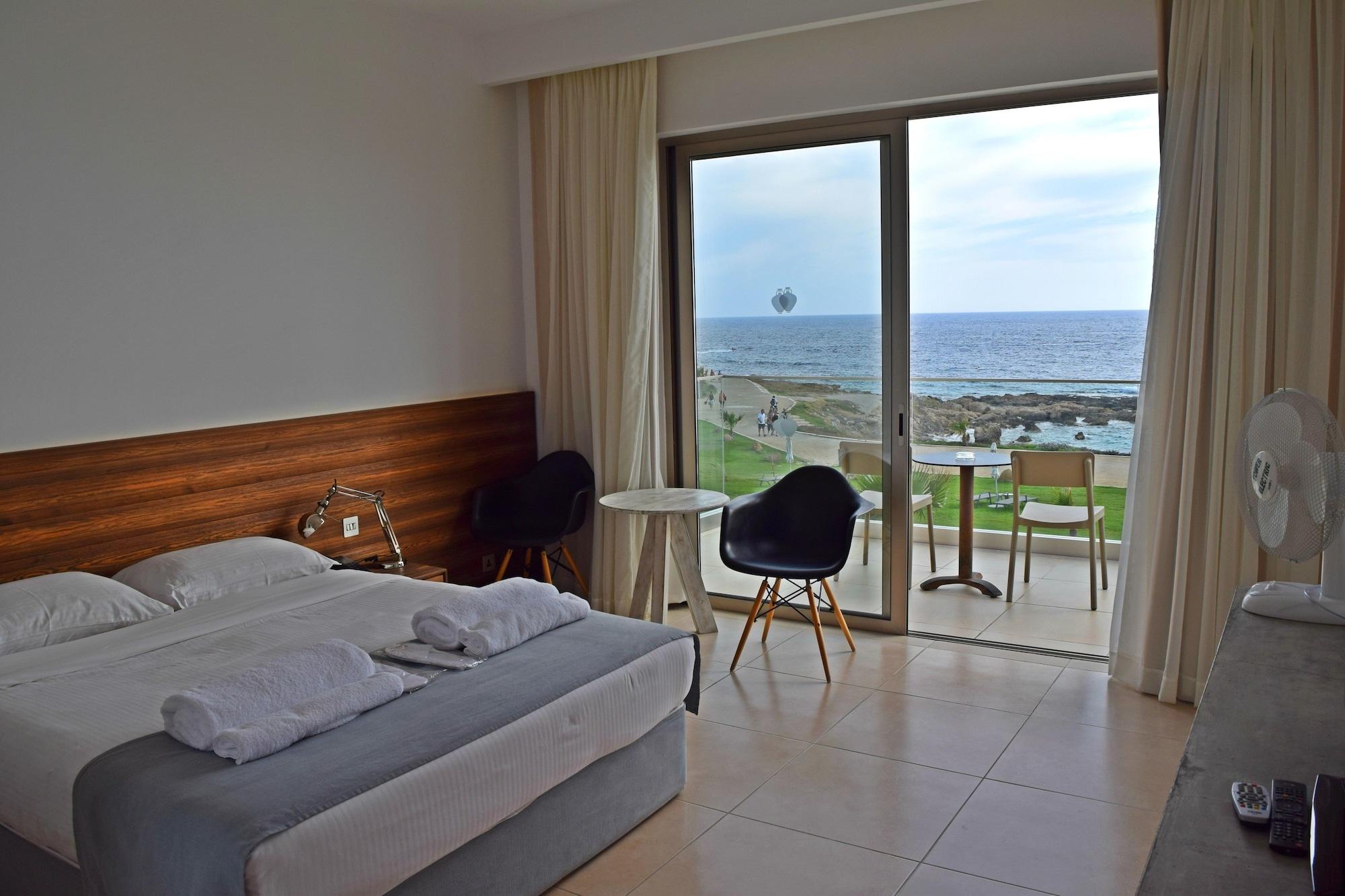Amphora Hotel & Suites Paphos Extérieur photo